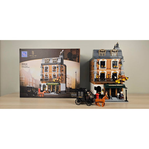 Sherlock Holmes 221B Baker Street Apartment Building Set