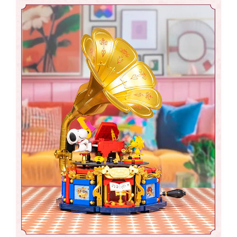 Snoopy Phonograph Building Set Peanuts Gramophone Model Kit Blocks Toy