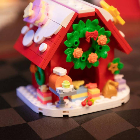 Snoopy Christmas Tree Building Set Peanuts Holiday Model Kit Blocks Toy