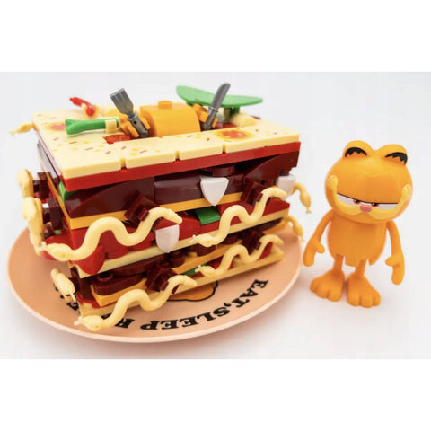 Garfield Foodie Lasagna Building Set Cartoon Model Kit Blocks Toy