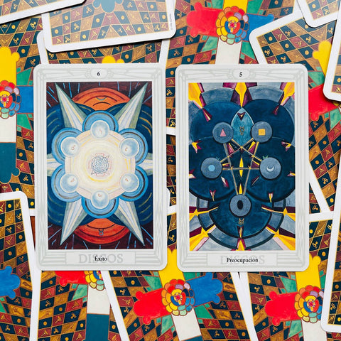 El Tarot Thoth de Aleister Crowley Standard Cards Spanish With Bag