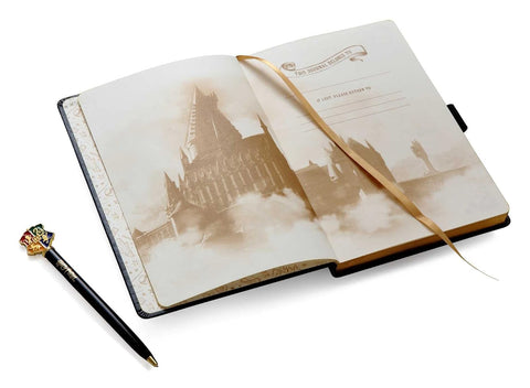 Harry Potter: Hogwarts Travel Journal with Pen Insight Editions