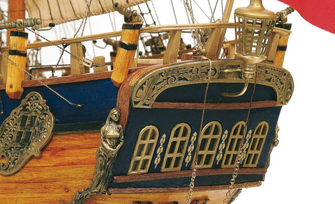 OCCRE HMS Endeavour 1:54 Wooden Sailing Ship Model Kit Advanced Builders