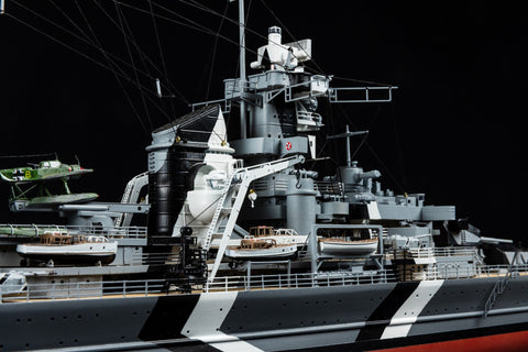 OCCRE 1:200 Prinz Eugen German Heavy Cruiser Warship Model Kit 1070mm
