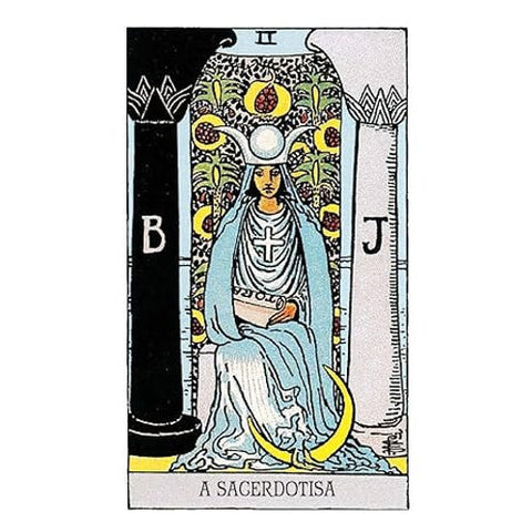 Tarot de A.E. Waite 78-Card Deck Portuguese Edition by AGM Urania