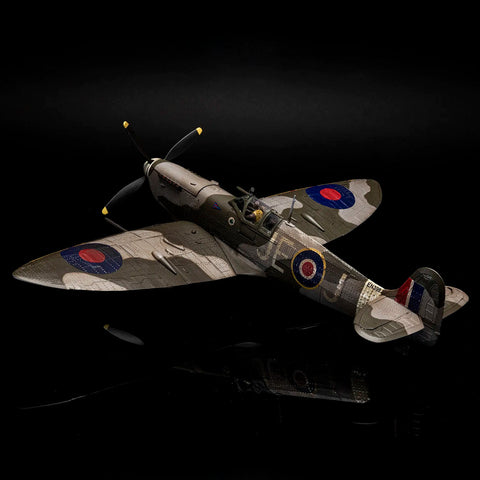 OcCre Supermarine Spitfire Mk IXc EN398 1:24 RAF WWII Model Kit