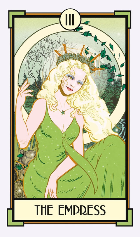 Christina Ricci's Cat Full of Spiders Tarot Deck and Guidebook Insight Editions