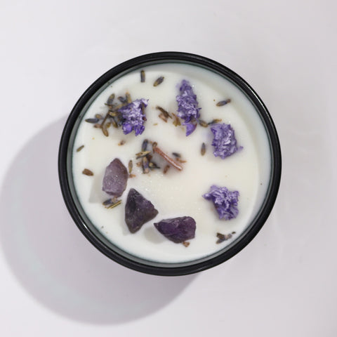 Lavender Amethyst Crystal Candle with Wooden Wick, 22h Burn, Hop Hare