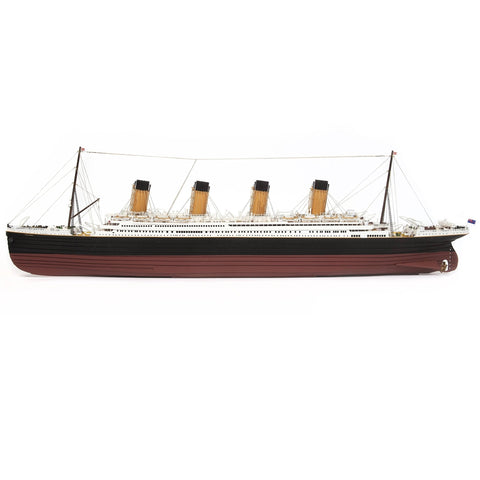 OCCRE Titanic 1:300 Scale Historic Ocean Liner Ship Model Kit 896mm