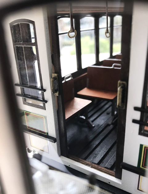 OCCRE Buenos Aires Historic Tram 1:24 Scale Model Kit for Collectors